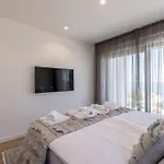 Luxury Seven Seas With Infinity Heated Pool By The Sea In * Ražanj