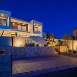 Villa Luxury Seven Seas With Infinity Heated Pool By The Sea In Ražanj