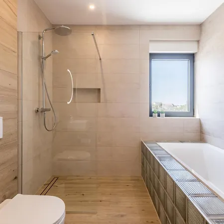 Willa Luxury Seven Seas With Infinity Heated Pool By The Sea In Ražanj