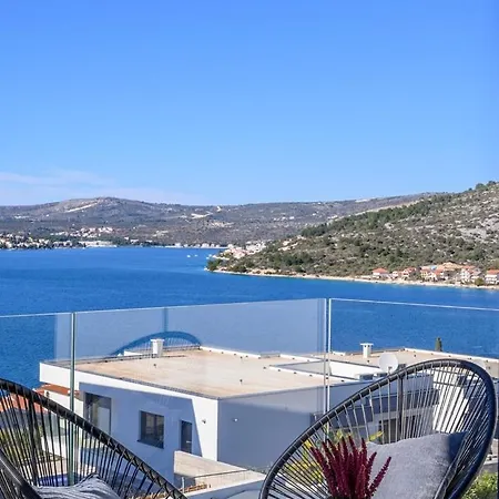 Willa Luxury Seven Seas With Infinity Heated Pool By The Sea In