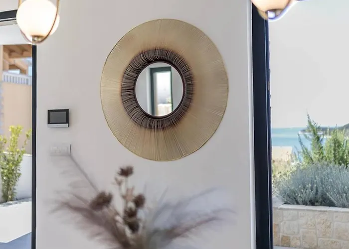 Luxury Seven Seas With Infinity Heated Pool By The Sea In Ražanj