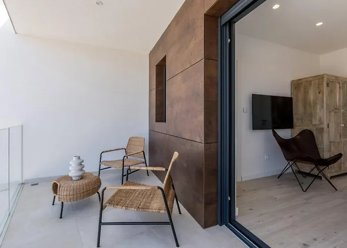 Luxury Seven Seas With Infinity Heated Pool By The Sea In Villa *